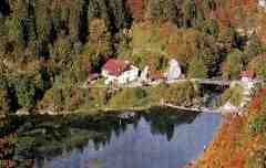 www.relaisdupeupe.ch, Relais Equestre du Peu-Péquignot Sàrl, 2340 Le Noirmont