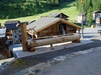 www.forstloetschental.ch