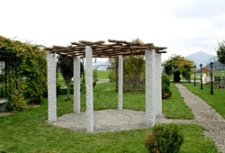 Pergolapfosten
